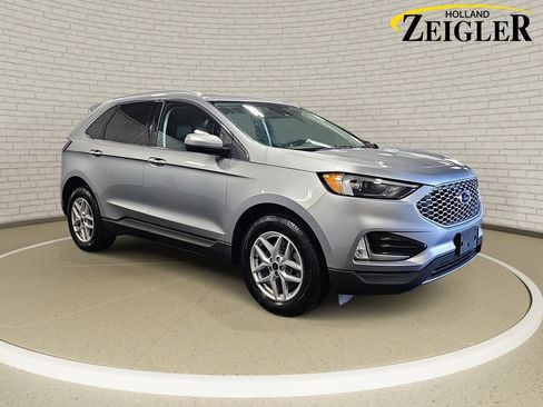 Used 2024 Ford Edge SEL w/ Convenience Package AWD/4WD image 3