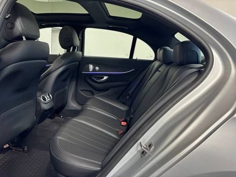 Used 2020 Mercedes-Benz E 350 4MATIC Sedan image 19