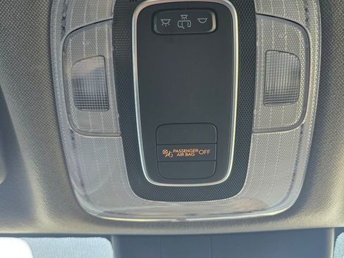 Used 2025 Hyundai Elantra Sport FWD image 15
