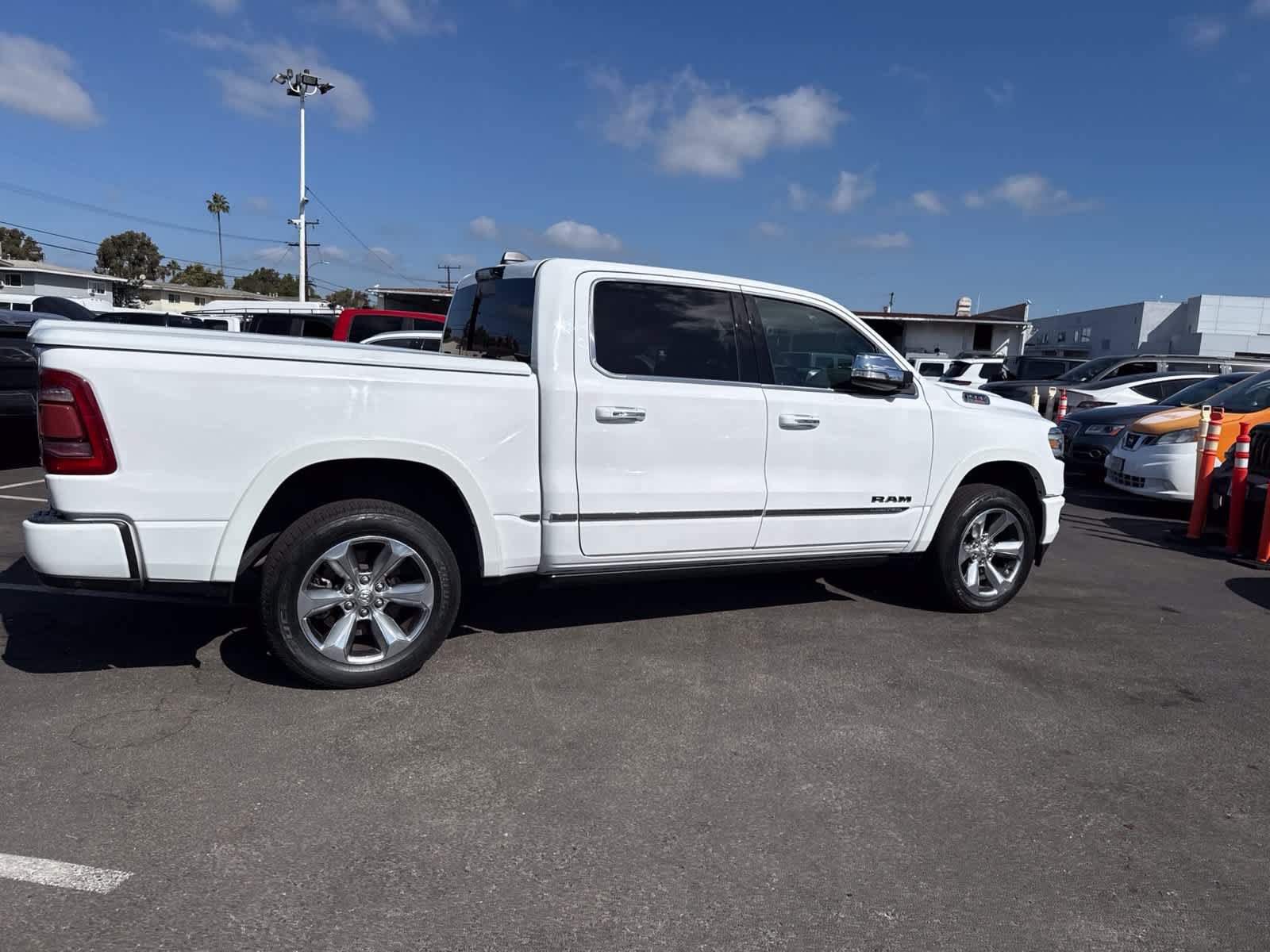 Used 2022 RAM 1500 Limited AWD/4WD image 10