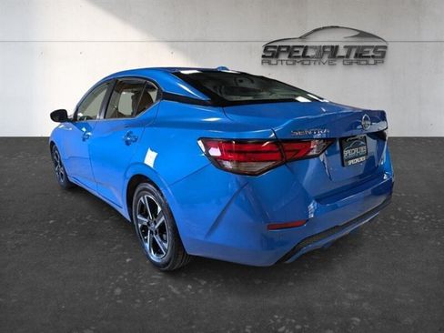 Used 2024 Nissan Sentra SV FWD image 8