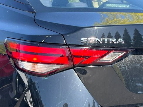 Used 2024 Nissan Sentra S FWD image 13