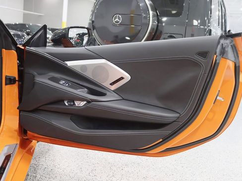 Used 2022 Chevrolet Corvette Stingray Premium Conv w/ Z51 Performance Package RWD image 34