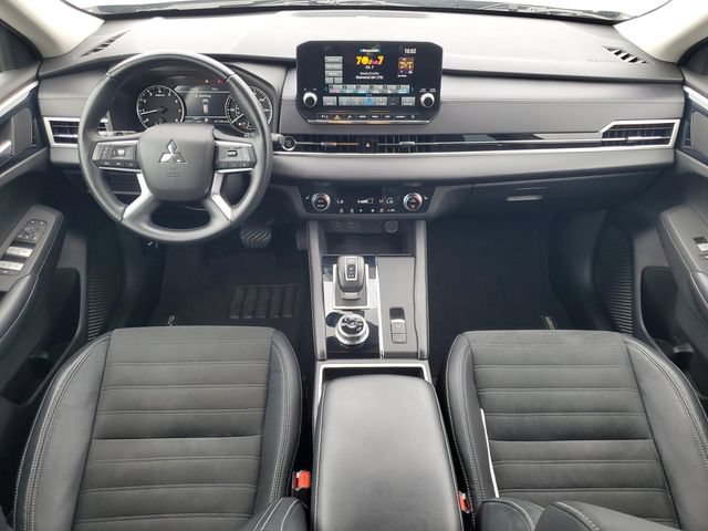 Used 2023 Mitsubishi Outlander SE FWD image 24