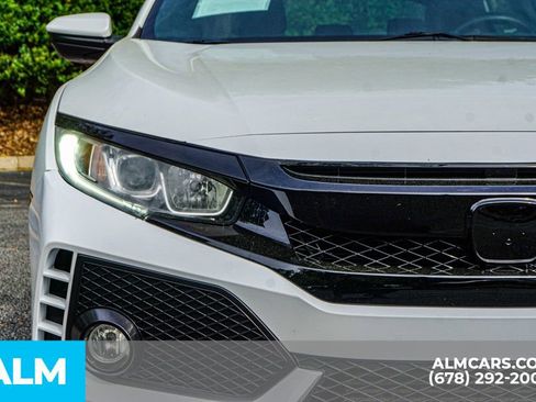 Used 2017 Honda Civic Sport image 12