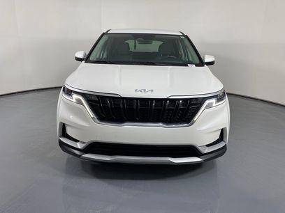 Certified 2022 Kia Carnival LX