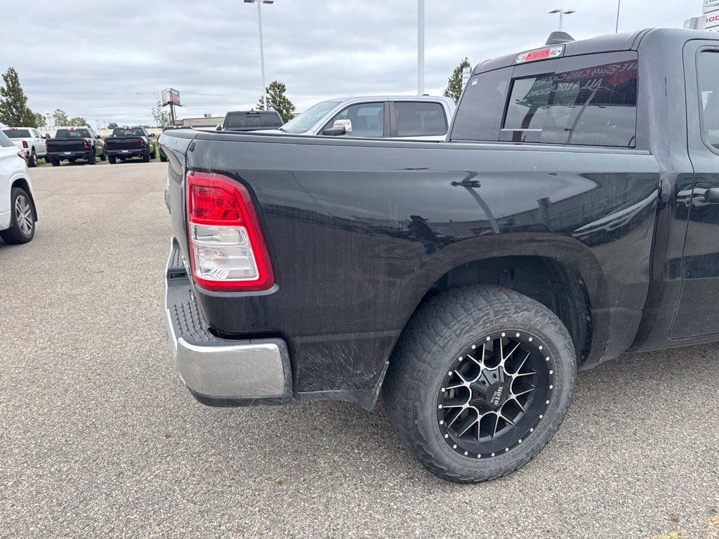 Used 2023 RAM 1500 Big Horn w/ Trailer Tow Group AWD/4WD image 3