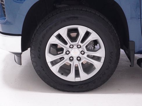 Used 2024 Chevrolet Silverado 1500 LTZ image 9