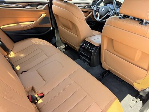 Used 2023 BMW 530e w/ Premium Package RWD image 15