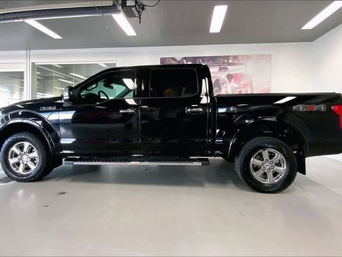 Used 2020 Ford F150 Lariat image 3