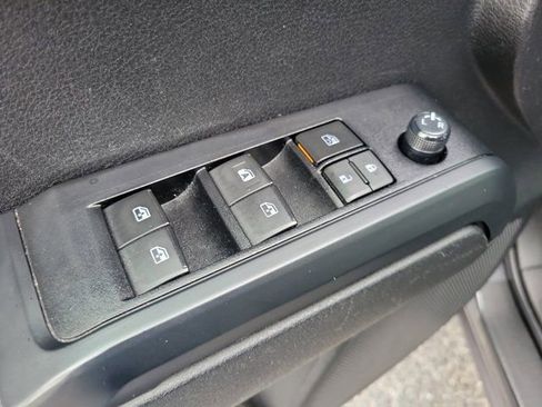 Used 2023 Toyota Tacoma SR w/ SR Convenience Package image 15