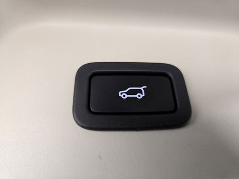 Certified 2021 Land Rover Range Rover Westminster Edition image 32