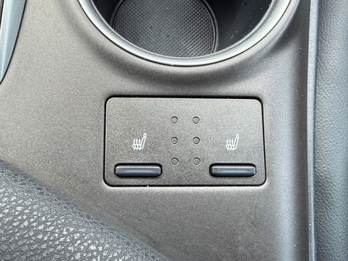 Used 2023 Toyota Camry XLE w/ Navigation Package AWD/4WD image 21