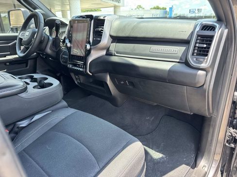Used 2026 RAM 2500 Big Horn AWD/4WD image 12
