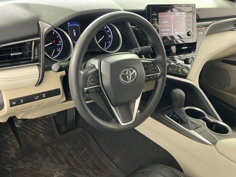Used 2024 Toyota Camry LE FWD image 11