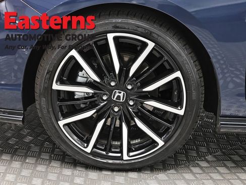 Used 2025 Honda Accord Touring image 33