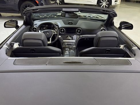 Used 2015 Mercedes-Benz SL 63 AMG image 23