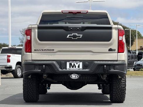 New 2026 Chevrolet Silverado 1500 ZR2 w/ ZR2 Bison Edition AWD/4WD image 5