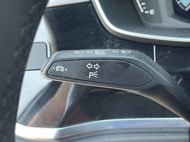 Used 2025 Audi Q3 2.0T Premium AWD/4WD image 39