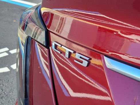 Used 2022 Cadillac CT5 Sport w/ Climate Package image 10