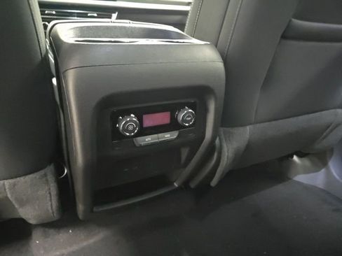 New 2026 Chevrolet Traverse LT image 21