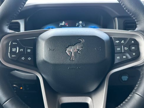 New 2025 Ford Bronco Badlands image 24