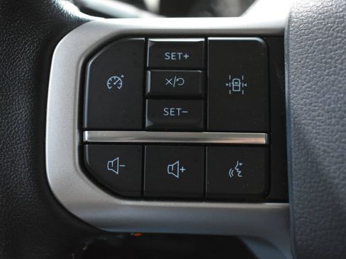 Used 2022 Ford Expedition XLT AWD/4WD image 23