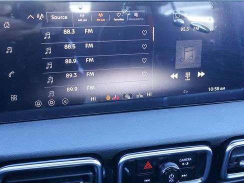 New 2026 Nissan Sentra SR image 5