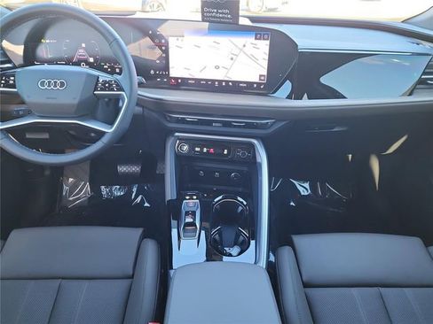 New 2025 Audi Q5 2.0T Premium Plus image 12