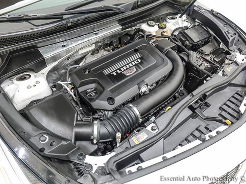 Used 2023 Cadillac XT4 Luxury image 32