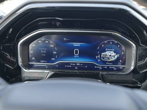 Used 2024 Chevrolet Silverado 3500 LTZ AWD/4WD image 37