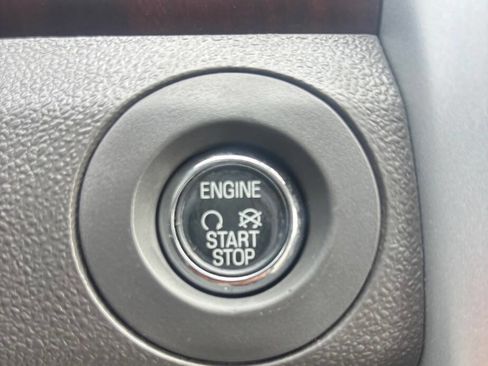 Used 2013 Ford Edge Limited AWD/4WD image 24