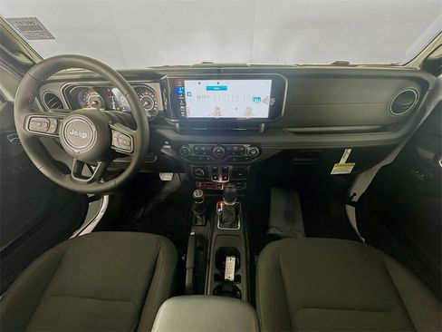 New 2026 Jeep Wrangler Rubicon image 9