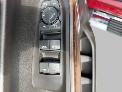 Used 2019 Chevrolet Silverado 1500 High Country w/ Safety Package II image 16