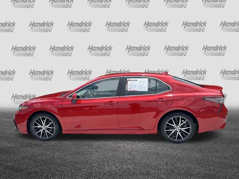 Certified 2023 Toyota Camry SE FWD image 7