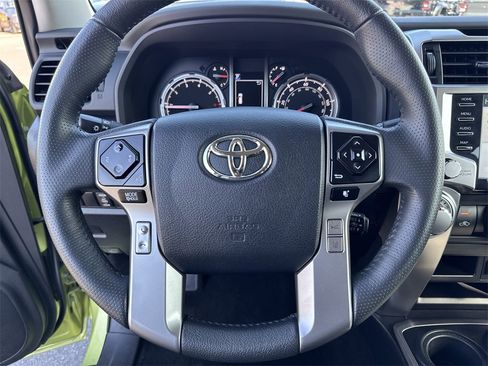 Used 2023 Toyota 4Runner TRD Sport image 11
