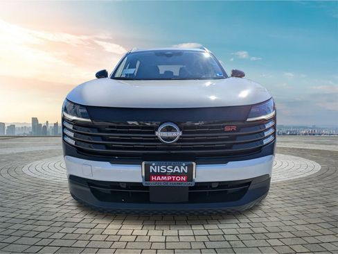 New 2026 Nissan Kicks SR image 9