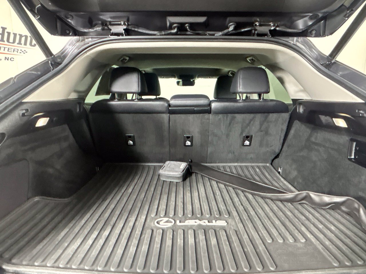 Used 2022 Lexus RX 350 FWD w/ Premium Package image 23