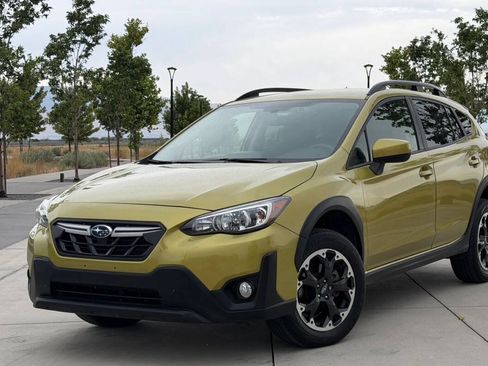 Used 2022 Subaru Crosstrek 2.0i Premium AWD/4WD image 1