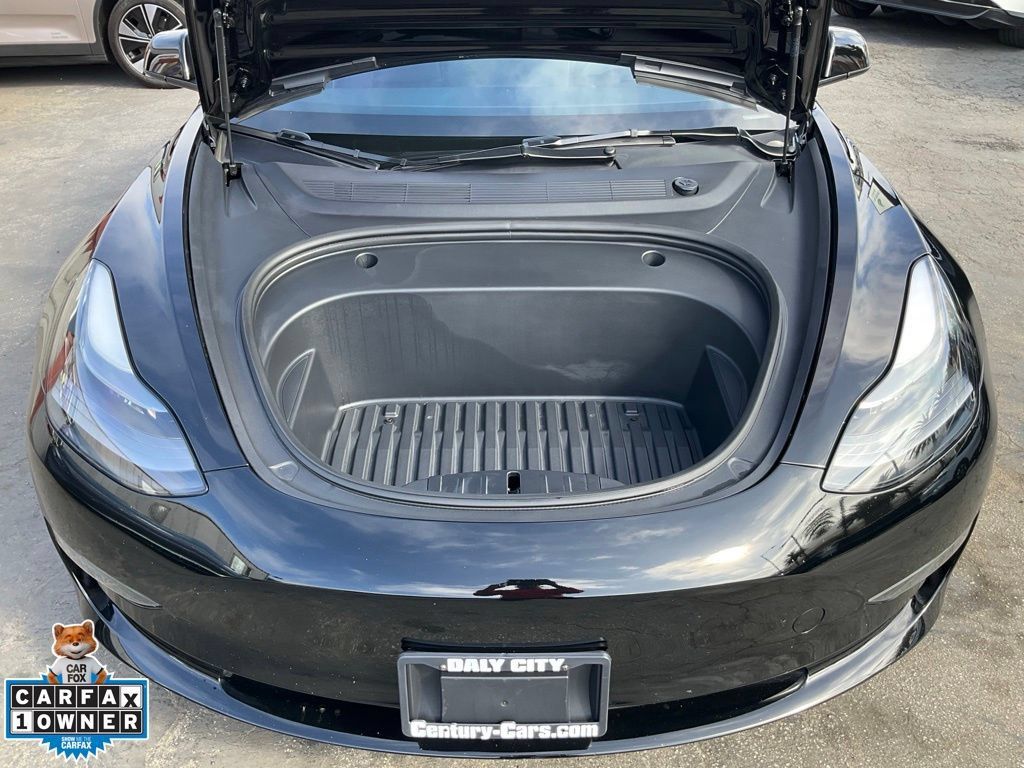 Used 2023 Tesla Model 3 Standard Range RWD image 12