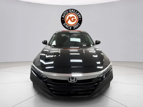 Used 2018 Honda Accord LX image 9
