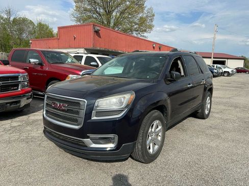 Used 2015 GMC Acadia SLE image 2