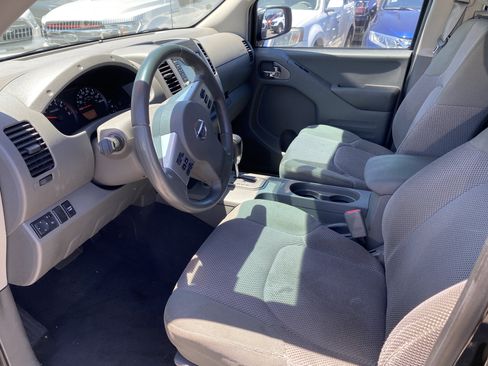 Used 2020 Nissan Frontier SV RWD image 10