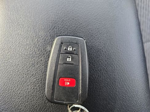 Used 2024 Toyota 4Runner SR5 image 12