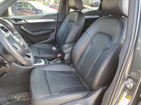 Used 2018 Audi Q3 2.0T Premium AWD/4WD image 16