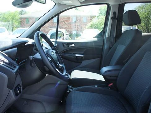 Used 2019 Ford Transit Connect XLT image 12