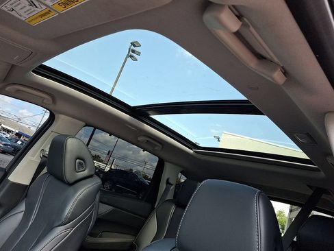 Certified 2024 Acura MDX SH-AWD w/ Technology Package image 14
