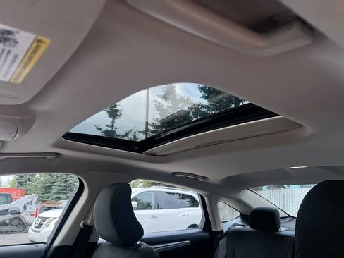 Used 2019 Ford Fusion SE AWD/4WD image 22