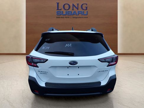 Certified 2025 Subaru Outback Premium image 4