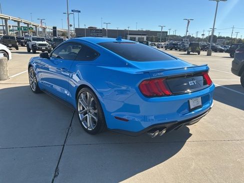 Used 2022 Ford Mustang GT Premium image 6